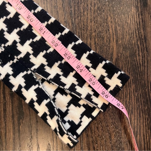 Carole Little Black and White Wool Houndstooth Suit Jacket - Picture 8 of 9